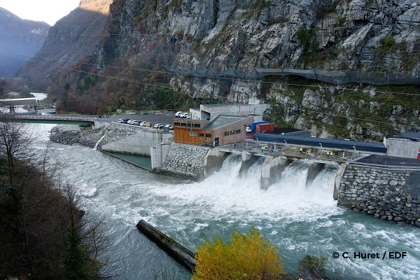 Dans la vallée de Romanche-Gavet, une nouvelle centrale hydroélectrique en remplace six